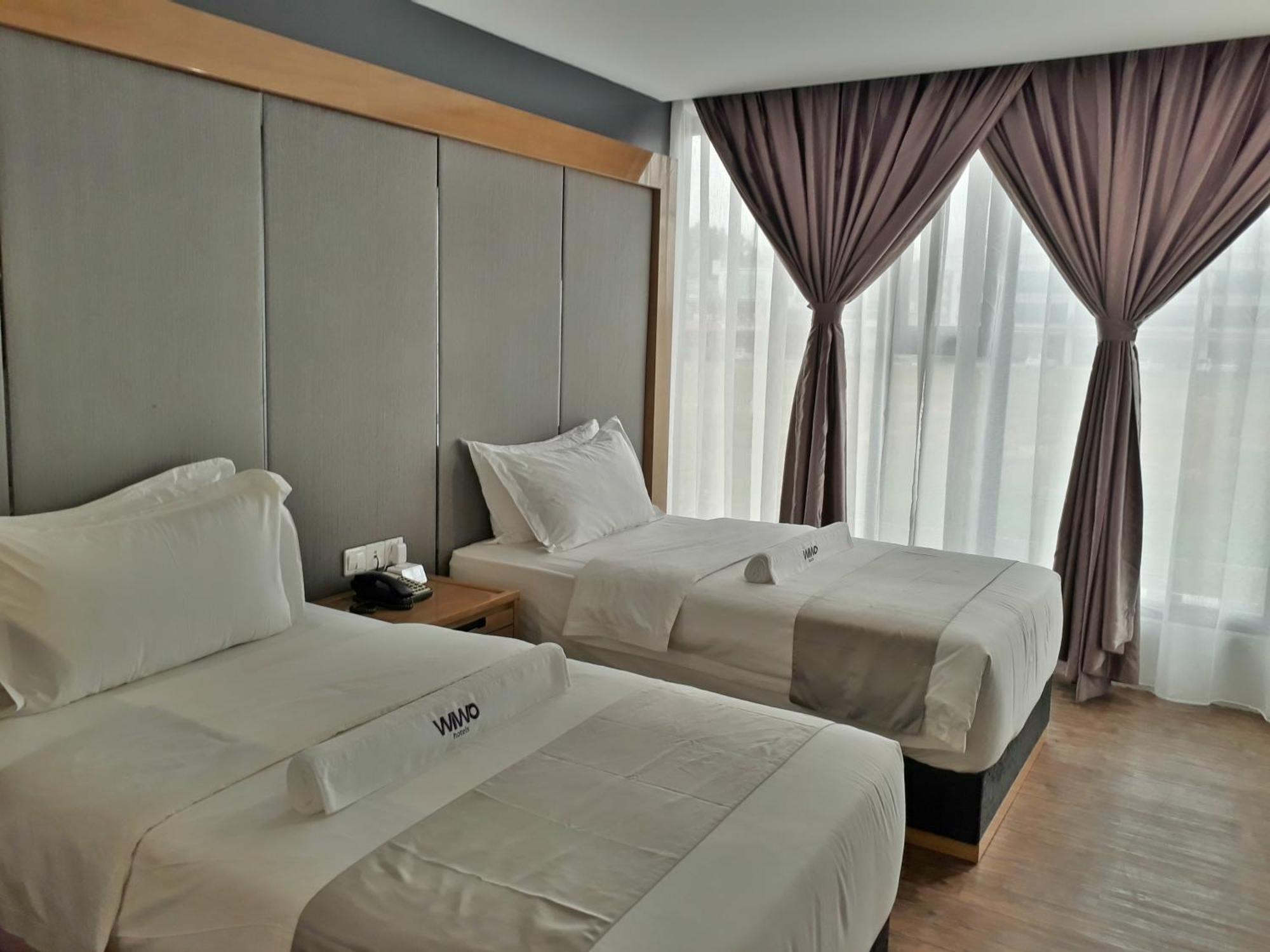 Wiwo Hotel Bintulu Exterior foto